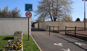 Voie piétonne et cyclable